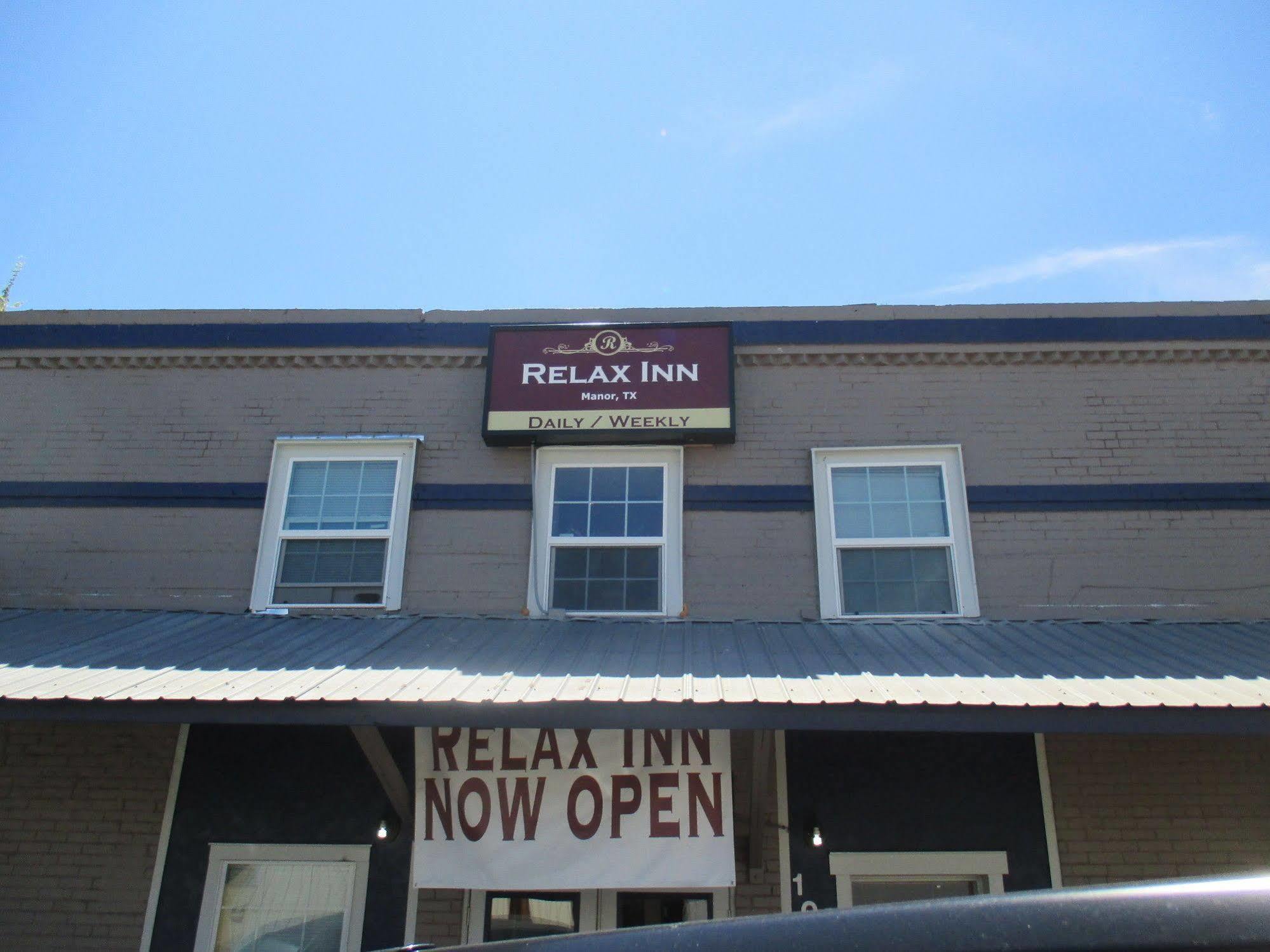 Relax Inn Manor Luaran gambar